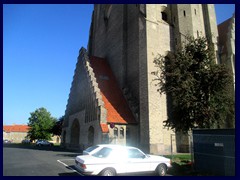 Grundtvigs kirke, Bispebjerg 33